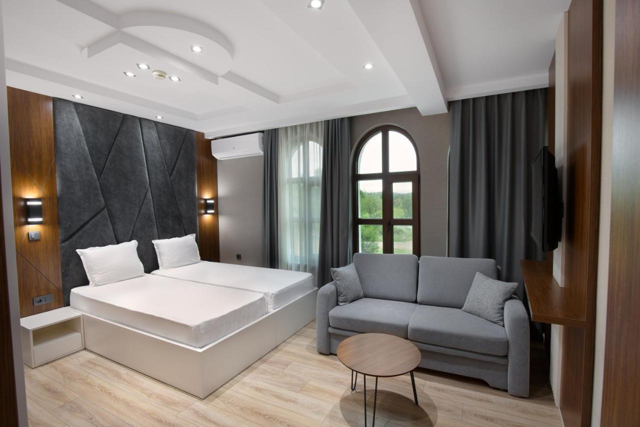 Villa Euphoria Ridovo ภายนอก รูปภาพ