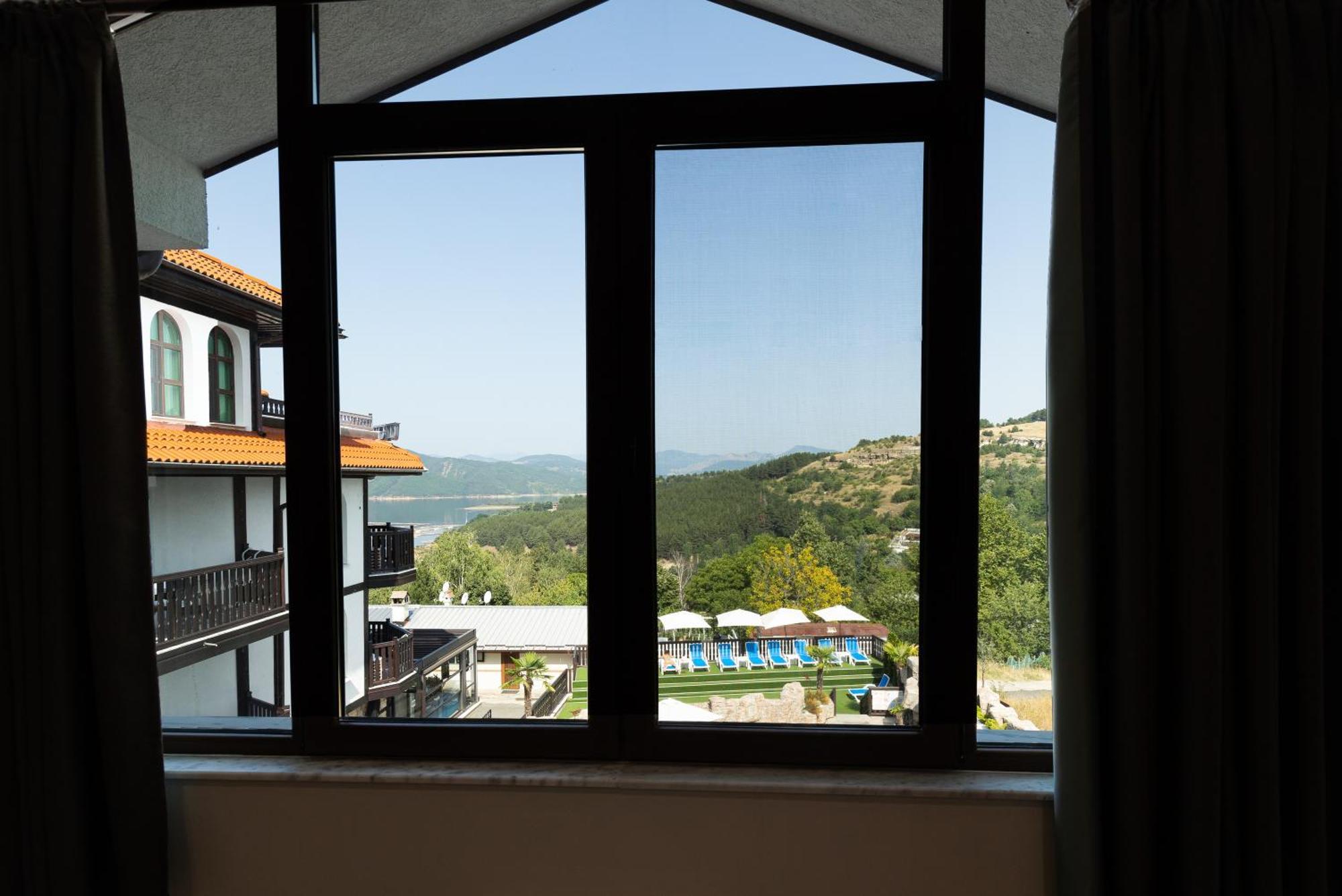 Villa Euphoria Ridovo ภายนอก รูปภาพ
